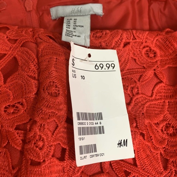 H&M Dress Women's Size 10 Red Embroidered Floral With Removeable Straps - Picture 6 of 9